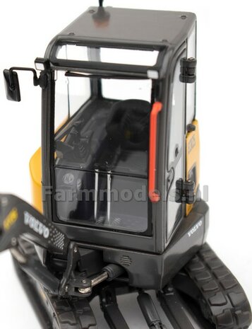 Volvo ECR25 Compact Excavator Electric 1:32  AT3200163 