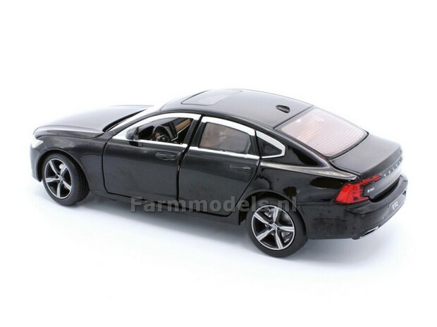 ZWART  Volvo S90   Pull back  1:32   TAY32100112