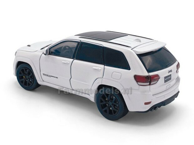 WIT Jeep Grand Cherokee Trackhawk, Licht, geluid en sturende voorwielen 1:32   tay32170011