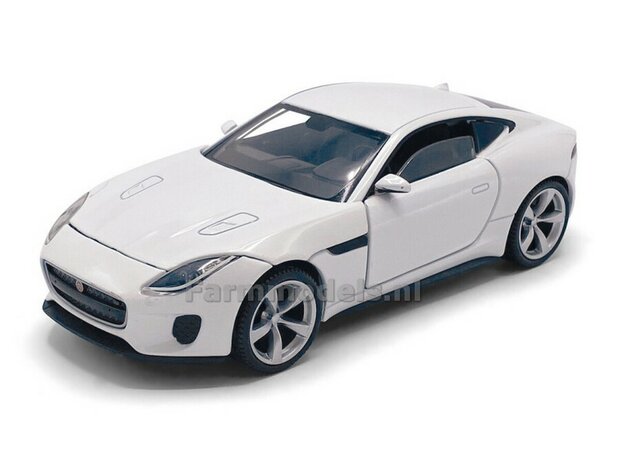 WIT Jaquar F-Type, Licht, geluid en sturende voorwielen 1:32   tay32110022