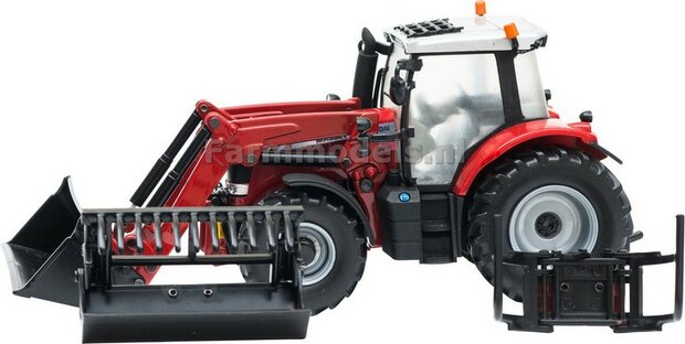 Massey Ferguson 6616 met voorlader van Britains 1:32   BR43082A2