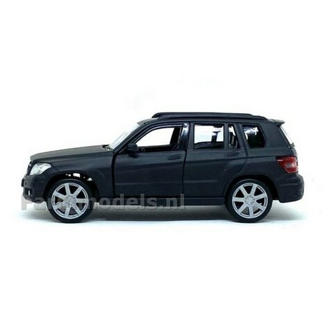 ZWART Mercedes-Benz GLK-Class  met openslaande deuren Bburago 1:32   430167