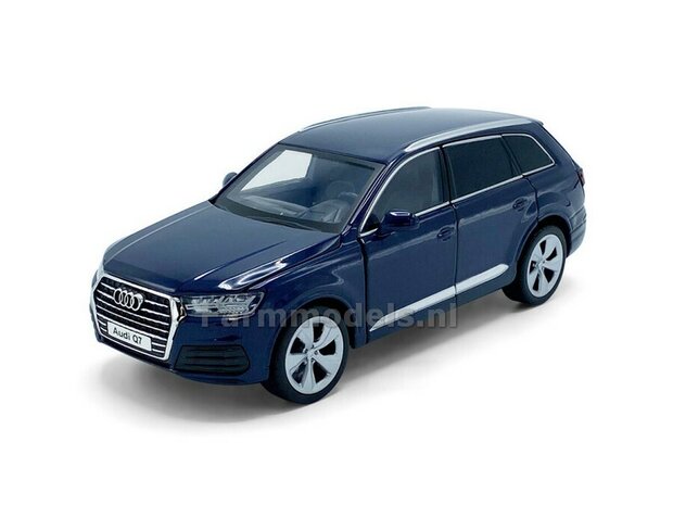 BLAUW Audi Q7, Licht, geluid en sturende voorwielen 1:32   tay32140027