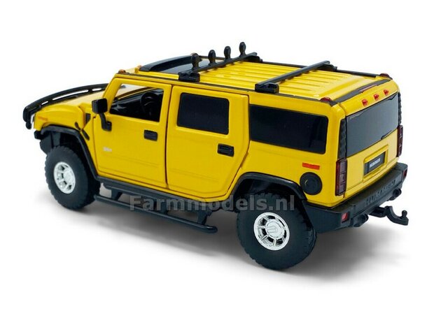 GEEL Hummer H2  Licht, geluid en sturende voorwielen tay32160012