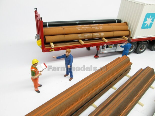 Lading verroeste Hardox pijpen - 5x Stalen buizen 1:32 