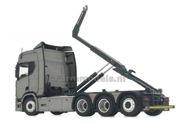 DARK GREY  Scania R500 8x4 with Meiller hooklift 1:32 MargeModels MM2307-02 