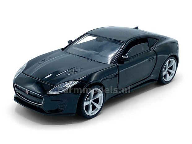 ZWART Jaquar F-Type, Licht, geluid en sturende voorwielen  1:32   tay32110021