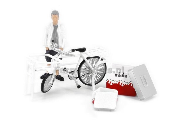 Ice cream fiets met figuur  1:35  ATC35017