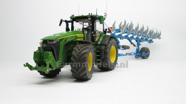 Grill Roosterstickers met echt 3D Reli&euml;f effect t.b.v. John Deere 8R Wiking 1:32 Farmmodels.nl