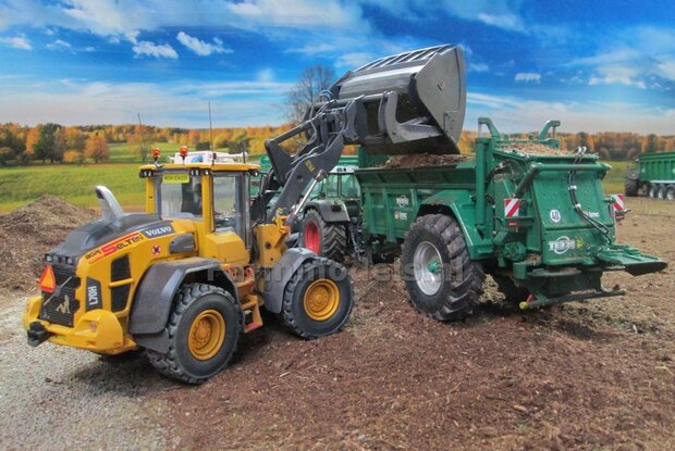 TEBBE MS 140 Enkel asser mestverspreider Upgrade versie 1:32    NB2B  