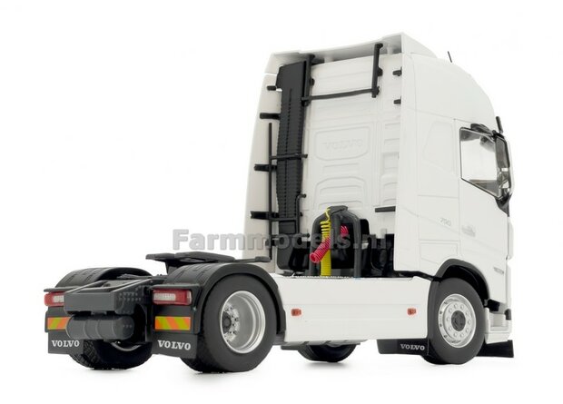 CLEAR WHITE VOLVO FH5 4x2 1:32 nu met gratis ANGLES MORTES stickerset MargeModels  MM2320-01 