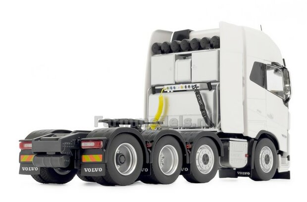 CLEAR WHITE VOLVO FH5 8x4 1:32 nu met gratis ANGLES MORTES stickerset MargeModels  MM2322-01   