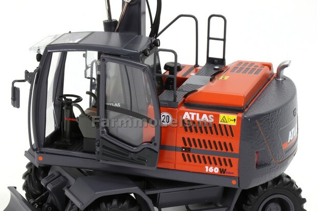 Atlas logo stickerset tbv giek en achterkant. in wit met grijze streep, 6,6x34mm + 2x  3x21 mm Decals-1:32-Farmmodels.nl