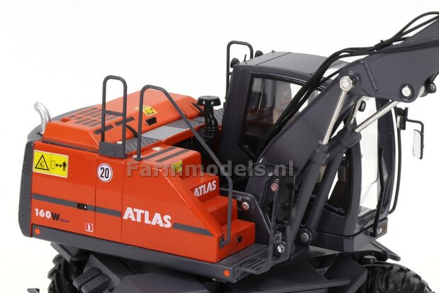 Atlas logo stickerset tbv giek en achterkant. in wit met grijze streep, 6,6x34mm + 2x  3x21 mm Decals-1:32-Farmmodels.nl