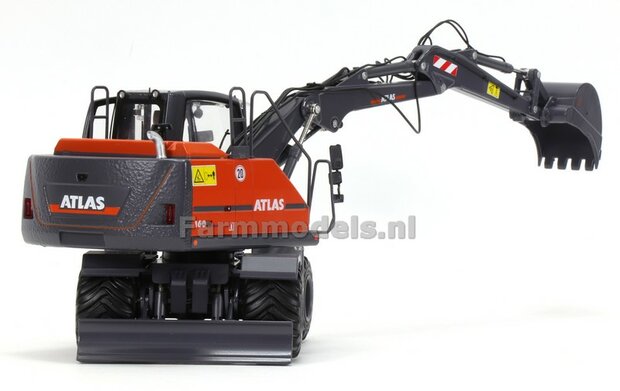 Atlas logo stickerset tbv giek en achterkant. in wit met grijze streep, 6,6x34mm + 2x  3x21 mm Decals-1:32-Farmmodels.nl