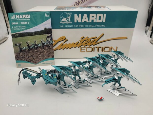 DAMAGE/SCHADE; Nardi Ergon 5+1 ploeg met strokenrister Lim. Ed. 200st. Agringegno 1:32 Nardi Ergon 5+1 Vomeri Strisce    LAST ONE/OP=OP