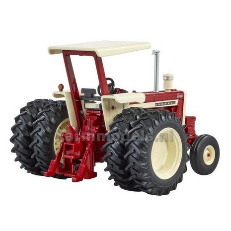 IH Farmall 1206 Turbo  &quot;100 Years Farmall&quot;  1:32  Britains   Prestige Collection BR43363