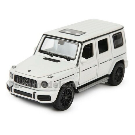 WIT Mercedes-Benz AMG G63 met openslaande deuren Rastar 1:32   64110