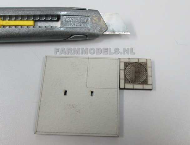 2x Stelconplaten afm. 62.5 x 62.5 x 4 mm  Farmmodels Editie 1:32  