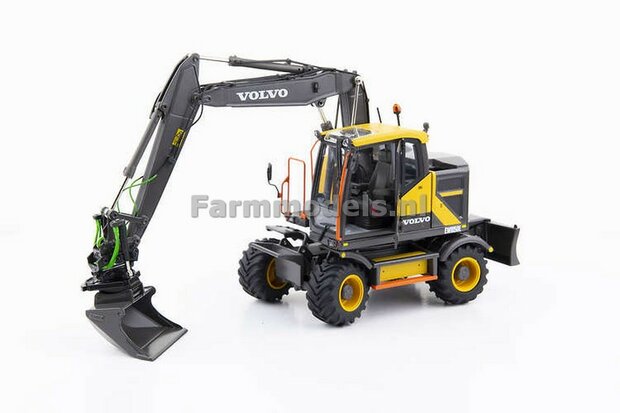 Volvo EWR150E kraan NOKIAN banden + Tiltrotator S6/S60 snelwissel + bak + FREE GIFT STICKERSET (verboden) 1:32  3200100 