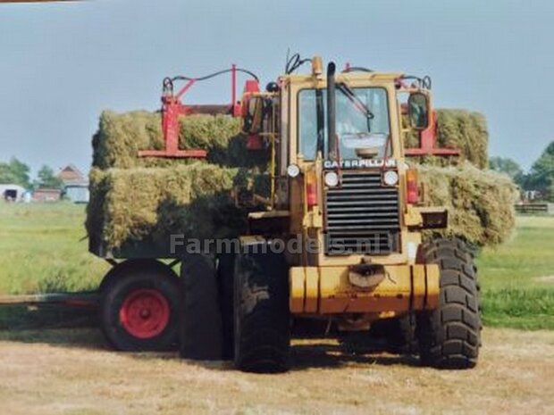 BOUWKIT: Vicon pakkenklem uitschuifbaar, geschikt voor o.a. snelwissel koppeling 510005 t/m 510095 &amp; Volvo VAB-STD van AT &amp; Claas Torion/ Liebherr L 556 van Wiking modellen  1:32 