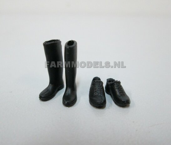 1 Paar ZWARTE werkschoenen + 1 paar ZWARTE (werk) laarzen, zwart rubber 1:32   SUPERSALE