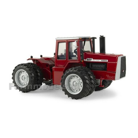 Massey Ferguson 4880 4 WD ERTL 1:32 PRESTIGE COLLECTION   16439 