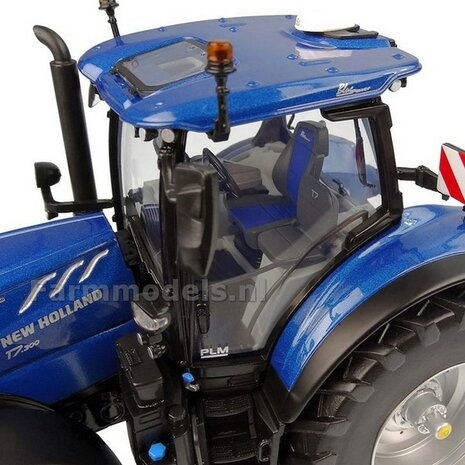 BLUE POWER New Holland T7.300 Auto Command-2023 + FREE GIFT VOORRUIT STICKERSET  1:32 UH6491    