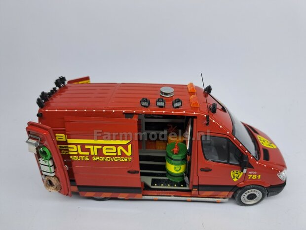 BOUWKIT: Service bus inrichting met BLAUWE stickers t.b.v. de gereedschaps lades, geschikt voor inbouw o.a. Marge models Mercedes Sprinters  1:32