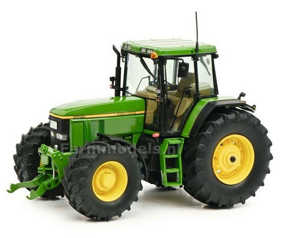 John Deere 7700 SCHUCO 1:32 S07887    PRE-ORDER