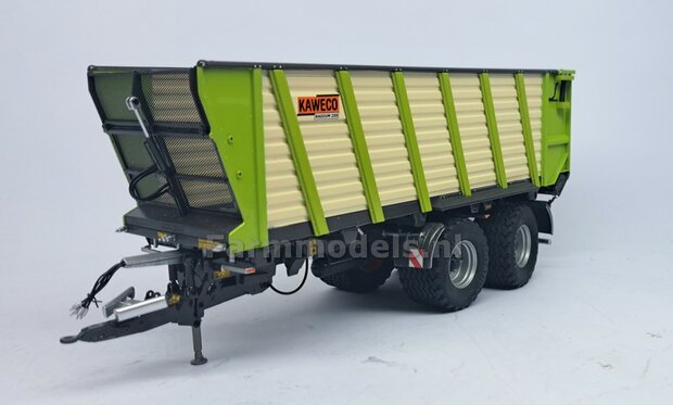 REBUILT:-Kaweco-Radium-250-P-silagewagen-CLAAS-GROEN-op-Vredestein-Flotation-Pro-banden-en-Alu.-Metalic-gespoten-velgen-1:32-UH6658