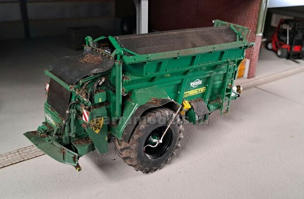 &Oslash; 66.3 x 28.5 mm: Tebbe MS 140: 2x Trelleborg Brede Banden + RESIN velgen BLANK geleverd 1:32    