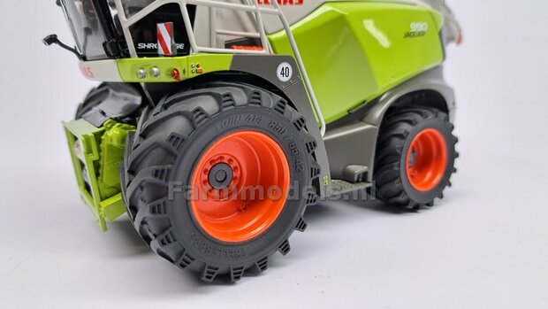 &Oslash; 61.5 mm: CLAAS Jaguar 900 Serie MargeModels: 2x Trelleborg Banden met RESIN Velgen BLANK geleverd  1:32  Farmmodels Custom Line Series  