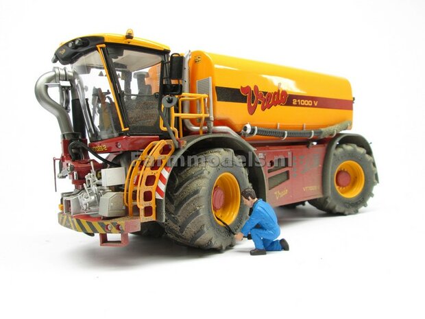 &Oslash; 61.5 x 33.3 mm: VREDO VT 7028: 2x Michelin 1050 lagedruk Banden + ALU. velgen ZWART GLANS gespoten 1:32 Farmmodels Custom Line Series    
