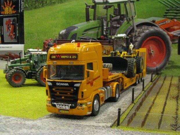 523. Scania met  dieplader Roel de Weerd