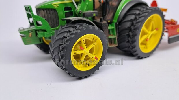 &Oslash; 47 x 20.5 mm: JOHN DEERE 6930/ 7430 Wiking: 2x Brede Banden (nr. 1A) + ALU. velgen JOHN DEERE GEEL Gespoten geleverd 1:32 Farmmodels Custom Line Series 