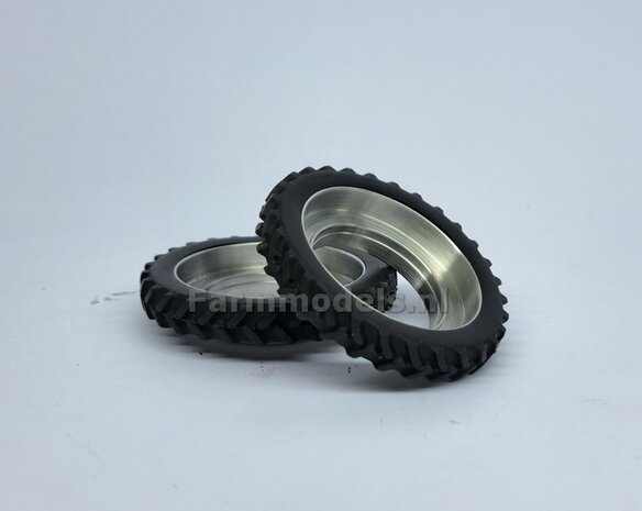 &Oslash; 59.6 x 8.7 mm: 2x CULTUUR BANDEN (nr. 2B)  met ALUMINIUM DUBBELLUCHT VELGEN BLANK geleverd 1:32 Farmmodels Custom Line Series.