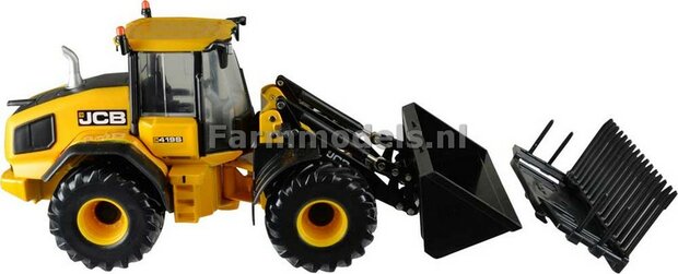 JCB 419S Farm Master met bak en grasvork 1:32 Britains   BR43223    NB2B MEGA SALE OP=OP