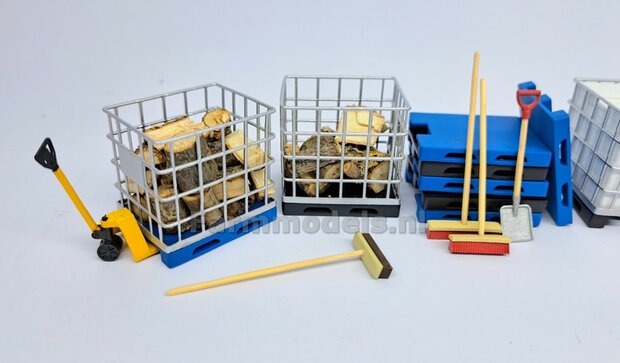 BOUWKIT: 3x BEZEM set + 4x HOUTEN STELEN &Oslash; 1.6-1.7mm Materiaal Resin HOUTKLEUR + BRUIN Gespoten geleverd 1:32