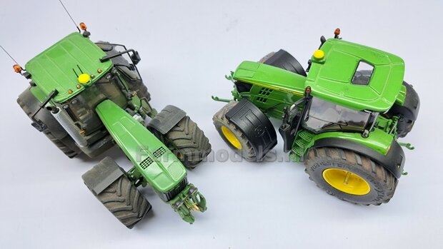 2x JOHN DEERE spatborden 21.5 mm breed &quot;BIG &Oslash;&quot; Version MET STEUNEN Resin in ZWART RUBBER COMPOUND Gespoten geleverd 1:32