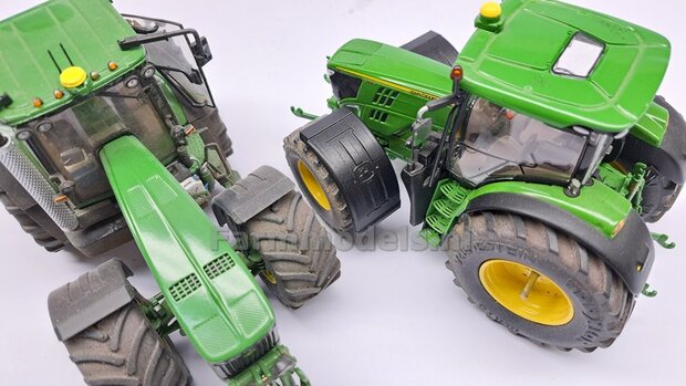 2x JOHN DEERE spatborden 21.5 mm breed &quot;BIG &Oslash;&quot; Version MET STEUNEN Resin in ZWART RUBBER COMPOUND Gespoten geleverd 1:32