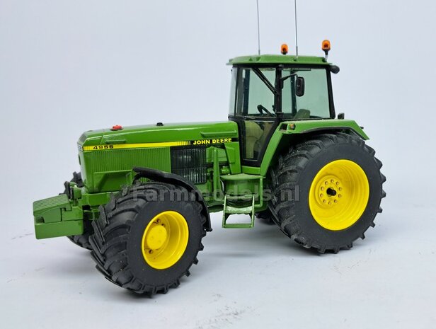 &Oslash; 47 x 20.5 mm: JOHN DEERE 4755/ 4955 SCHUCO: 2x Brede Banden (nr. 1A) + ALUMINIUM velgen BLANK geleverd 1:32 Farmmodels Custom Line Series 