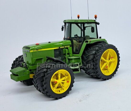 &Oslash; 61 x 25 mm: JOHN DEERE 4755/ 4955&nbsp;van SCHUCO.: 2x Brede Banden (nr. 2A) + ALUMINIUM velgen BLANK geleverd 1:32 Farmmodels Custom Line Series