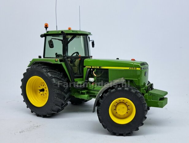 &Oslash; 61 x 25 mm: JOHN DEERE 4755/ 4955&nbsp;van SCHUCO.: 2x Brede Banden (nr. 2A) + ALUMINIUM velgen BLANK geleverd 1:32 Farmmodels Custom Line Series