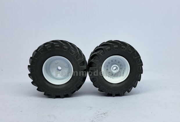 &Oslash; 58.2 mm x &Oslash; 27 mm: UNIVERSEEL: 2x Brede banden + DieCast velgen WIT geleverd 1:32