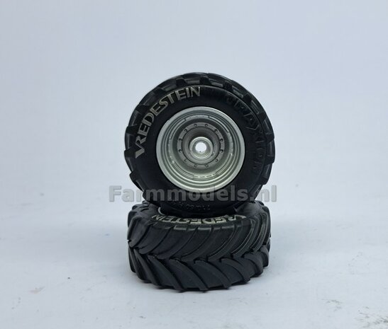 &Oslash; 52.3 x 24 mm: CASE OPTUM &amp; NH T7.315 BLUE POWER: 2x Vredestein Traxion banden Die Cast velgen ALUMINIUM METALIC Gespoten geleverd 1:32 