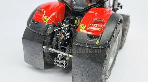 &Oslash; 68.2 x 31.3 mm: UNIVERSEEL: 2x Vredestein Traxion banden + Vredestein opdruk licht grijs + Diecast velgen ALU.-METALIC Gespoten geleverd 1:32 Universele set 