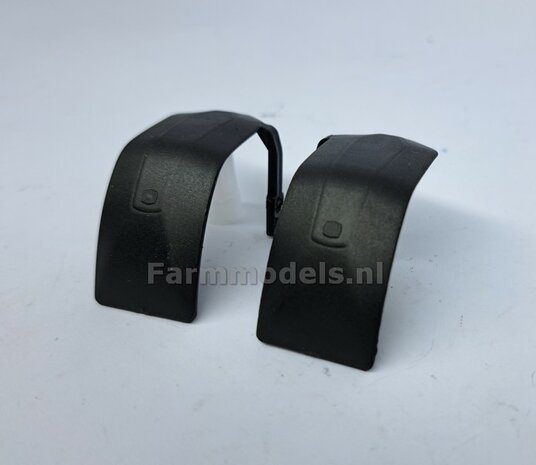 2x JOHN DEERE 8r WIKING ORIGINELE VOORAS SPATBORDEN 22.2 mm breed &quot;BIG &Oslash;&quot; Version MET STEUNEN KUNSTSTOF ZWART geleverd, GEBRUIKT ITEM 1:32