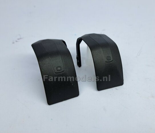 2x JOHN DEERE 8r WIKING ORIGINELE VOORAS SPATBORDEN 22.2 mm breed &quot;BIG &Oslash;&quot; Version MET STEUNEN KUNSTSTOF ZWART geleverd, GEBRUIKT ITEM 1:32