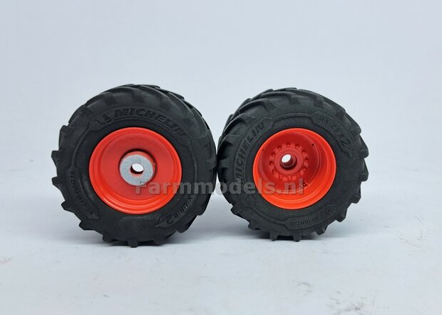 &Oslash; 70.6 x 30.4 mm: FENDT 942 Wiking: 2x Michelin Axiobib2 Banden + RESIN Velgen FENDT ROOD Gespoten geleverd 1:32    Farmmodels Premium Line Series  HALF MEI 2025 LEVERBAAR